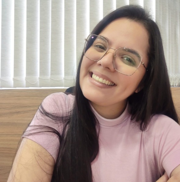 Karla Ribeiro